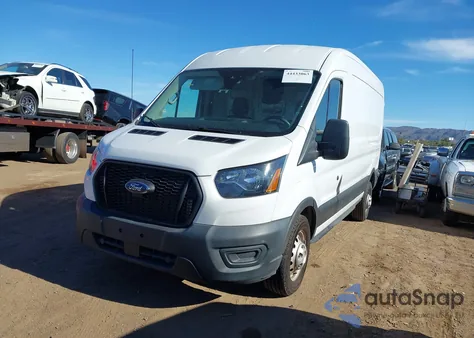 2024 Ford Transit-250 z USA, uszkodzony, nr VIN 1FTBR2C84RKA11581